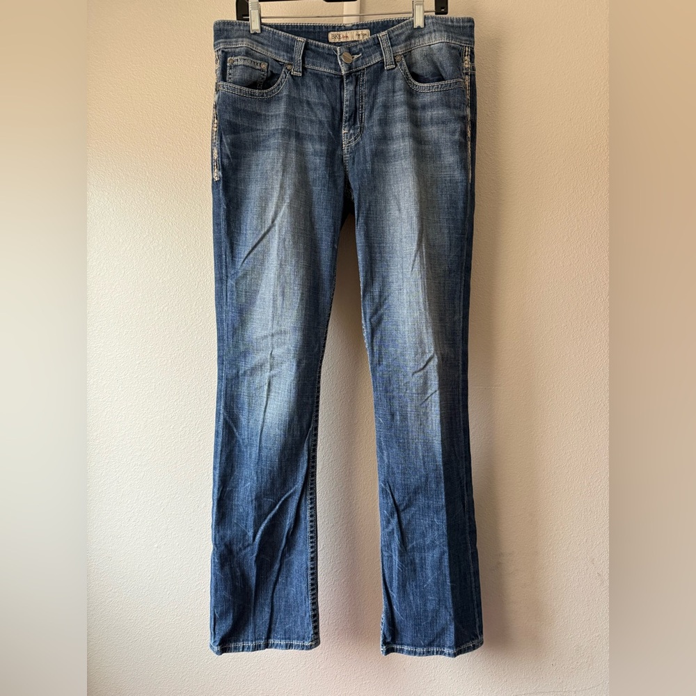 BKE Women’s Boot Cut Jeans - Medium Blue Wash